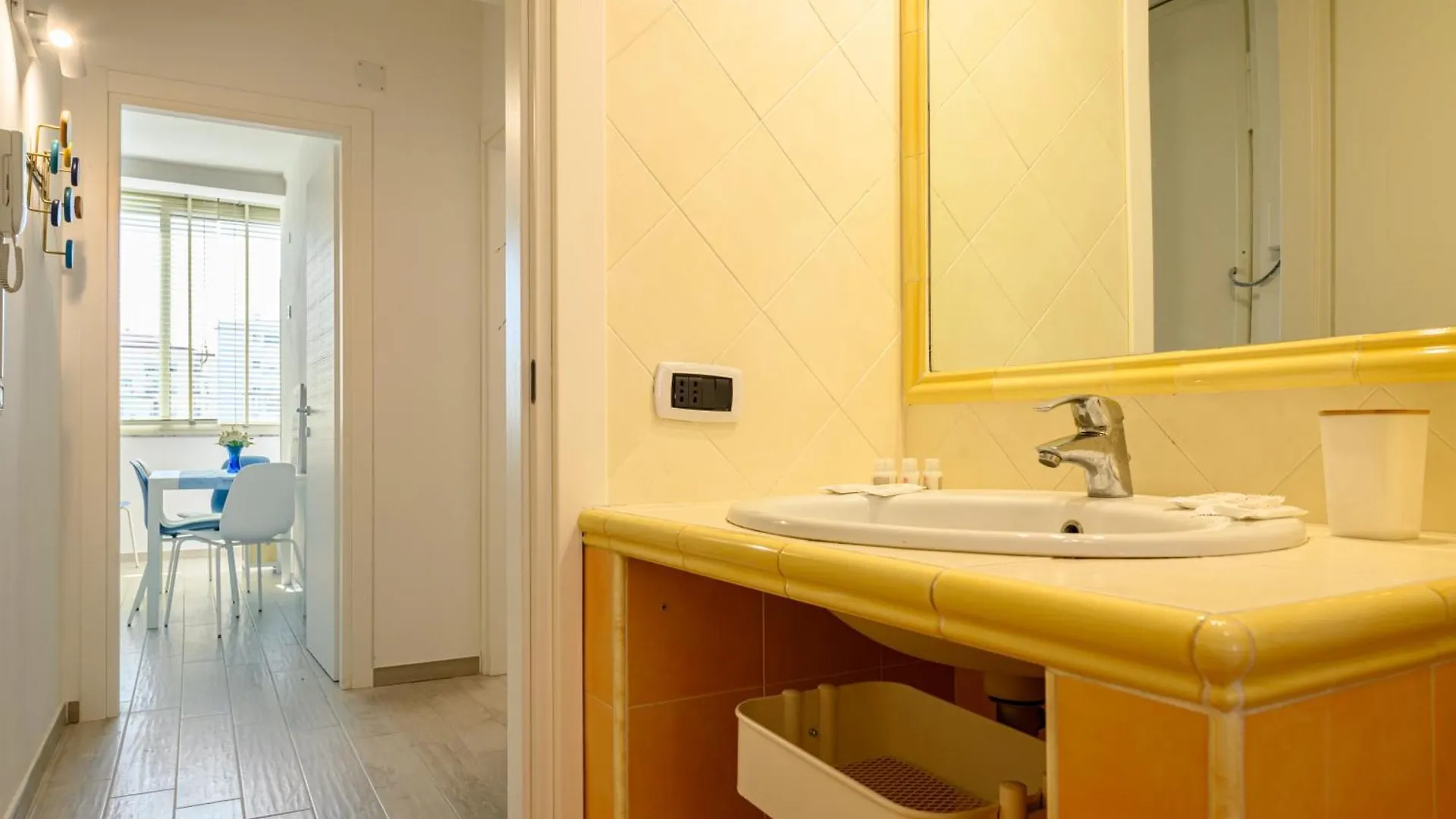 Pulcinella Home - Chic E Comfort In Central City Naples